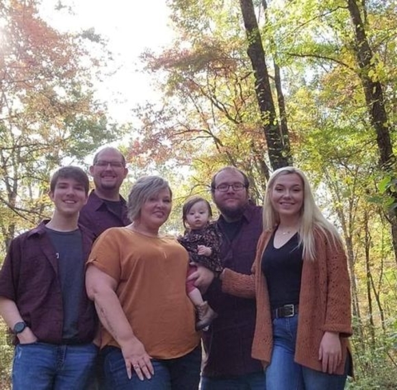 Meet your Posher, Danita - Picture 1 of 1